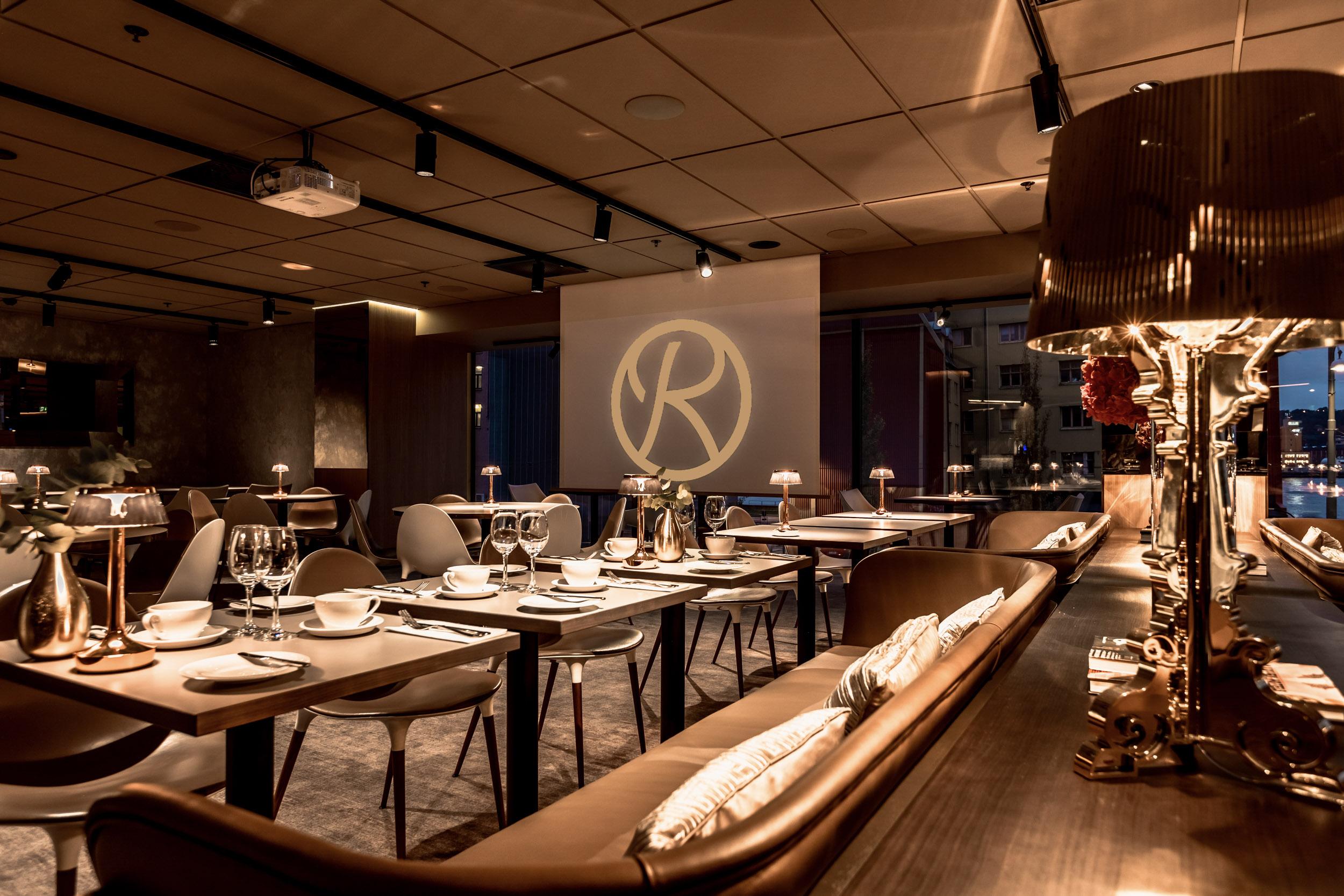 Riverton Hotel 4*